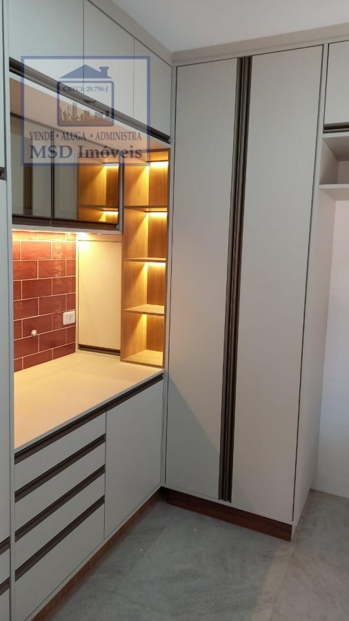 Sobrado à venda com 3 quartos, 226m² - Foto 11