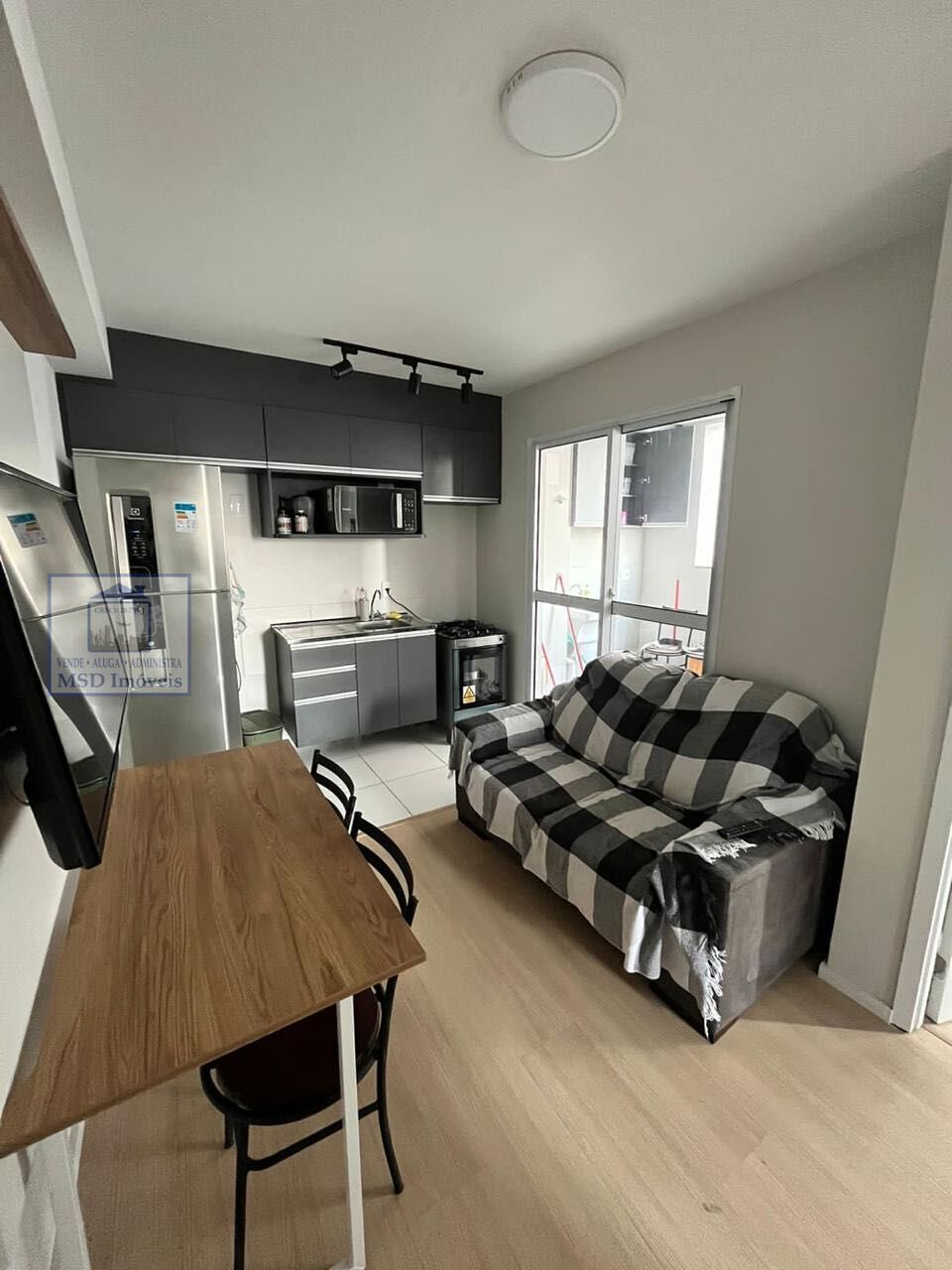 Apartamento à venda com 2 quartos, 44m² - Foto 2