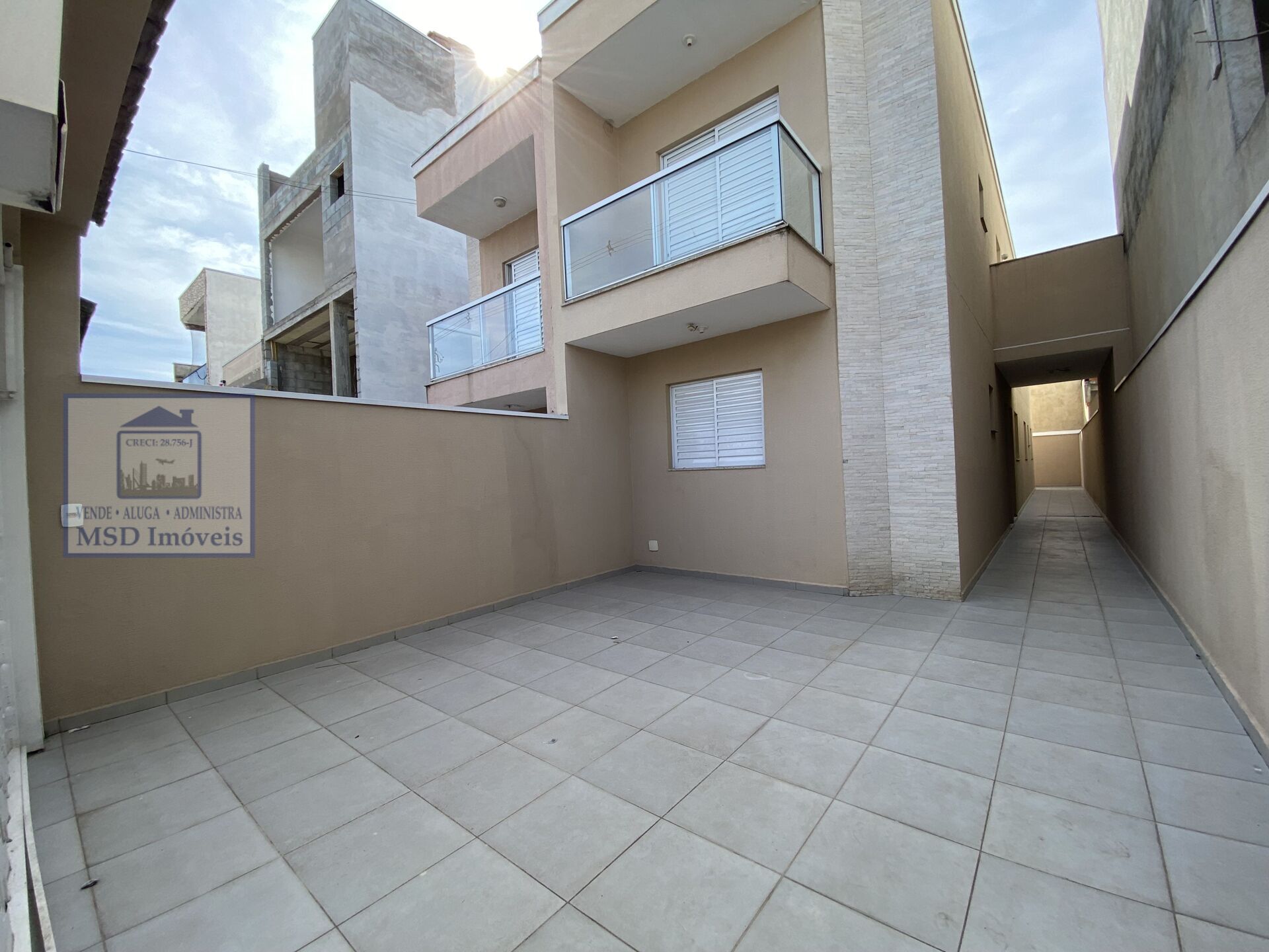 Sobrado à venda com 4 quartos, 134m² - Foto 2