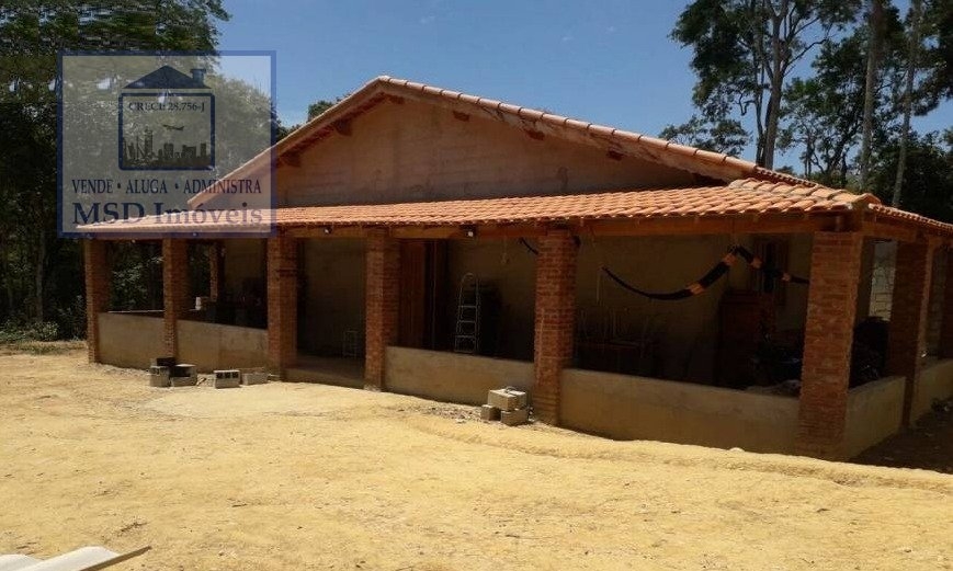 Fazenda à venda com 2 quartos, 1064m² - Foto 1