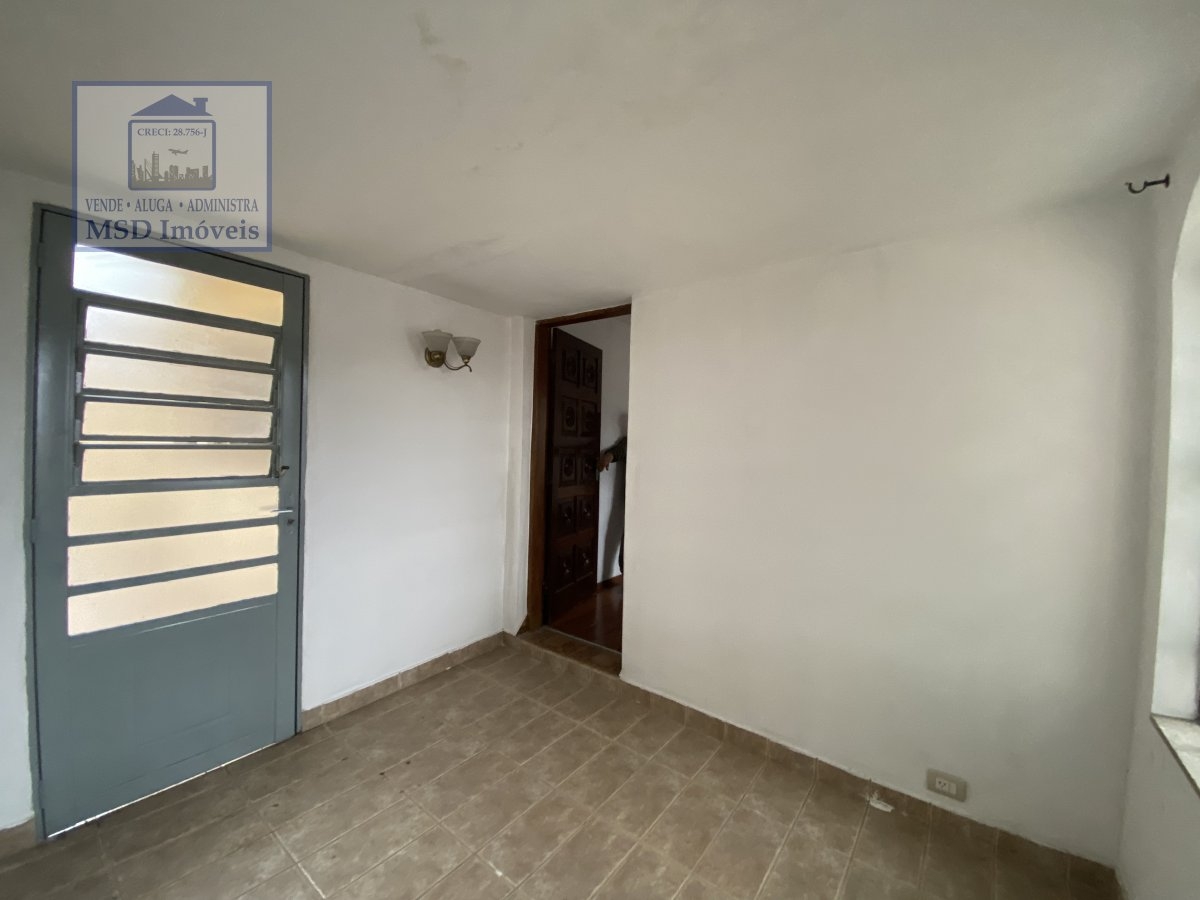 Sobrado à venda com 3 quartos, 285m² - Foto 2