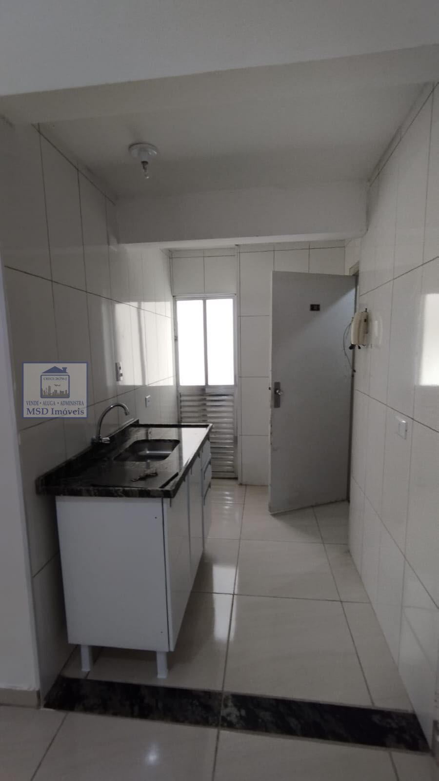 Apartamento à venda com 1 quarto, 30m² - Foto 3