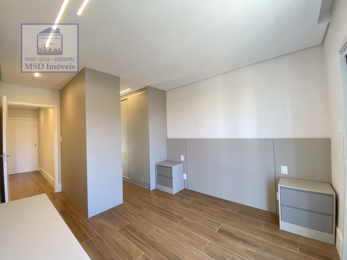 Sobrado à venda com 4 quartos, 227m² - Foto 32