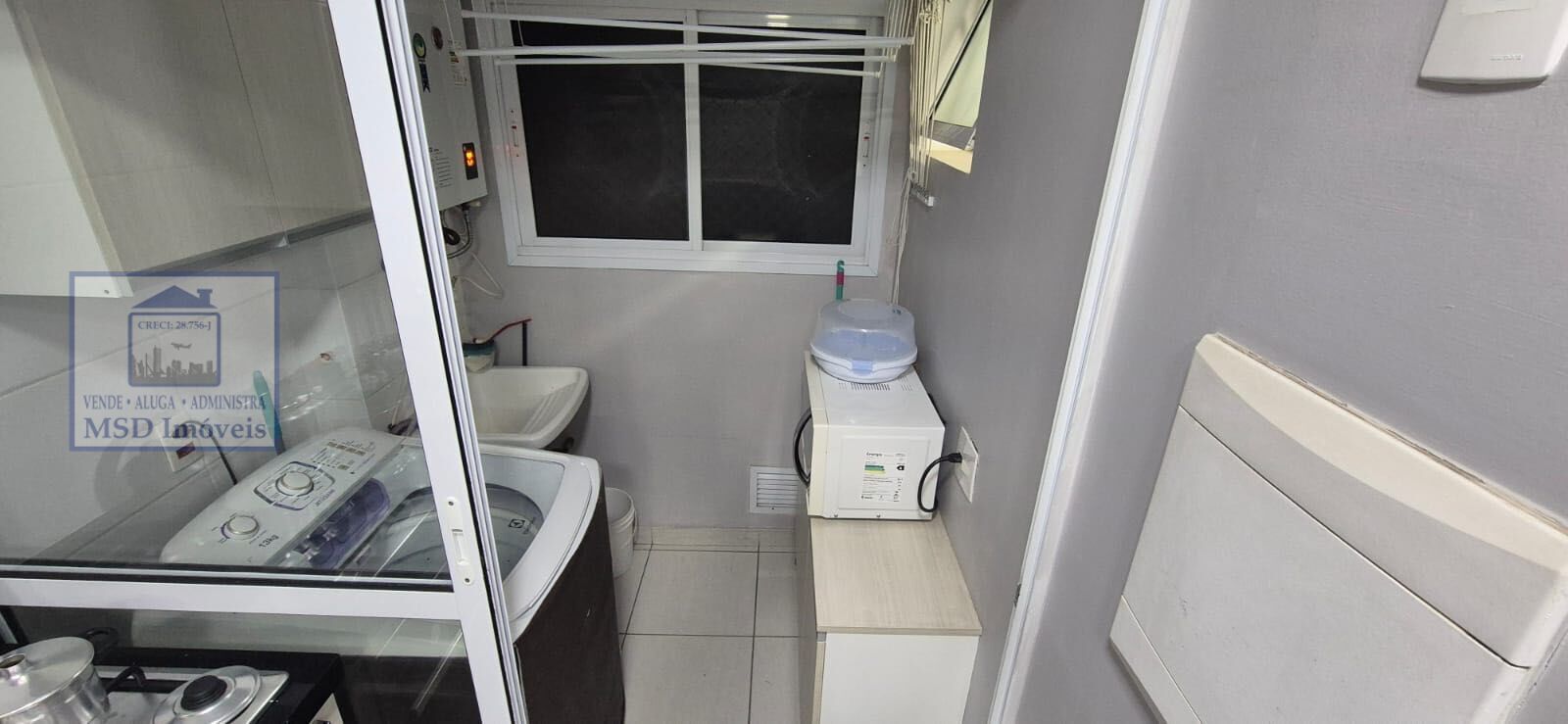 Apartamento à venda com 2 quartos, 62m² - Foto 9