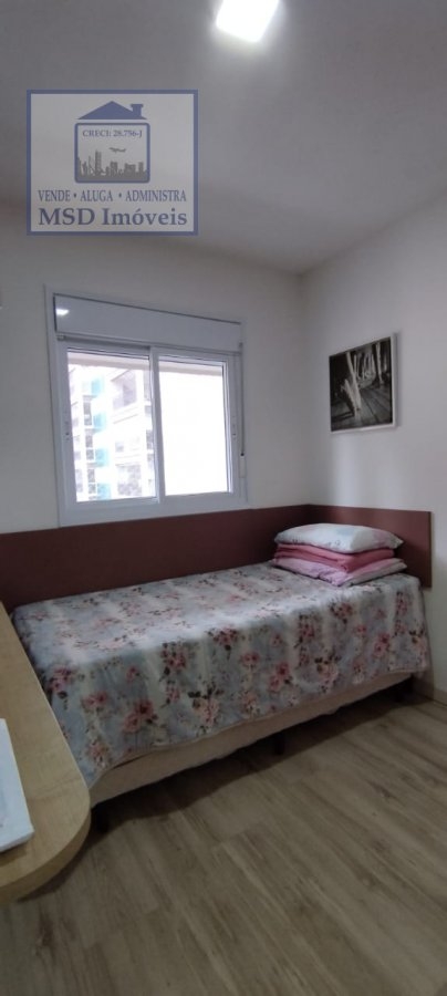 Apartamento à venda com 3 quartos, 81m² - Foto 17