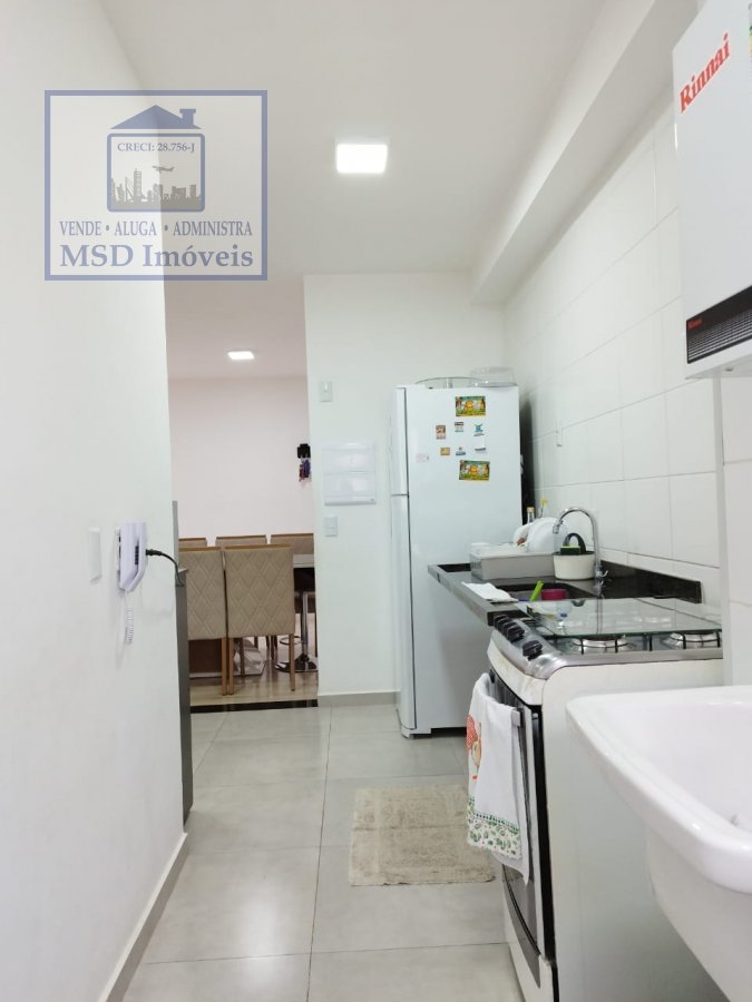 Apartamento à venda com 3 quartos, 81m² - Foto 10