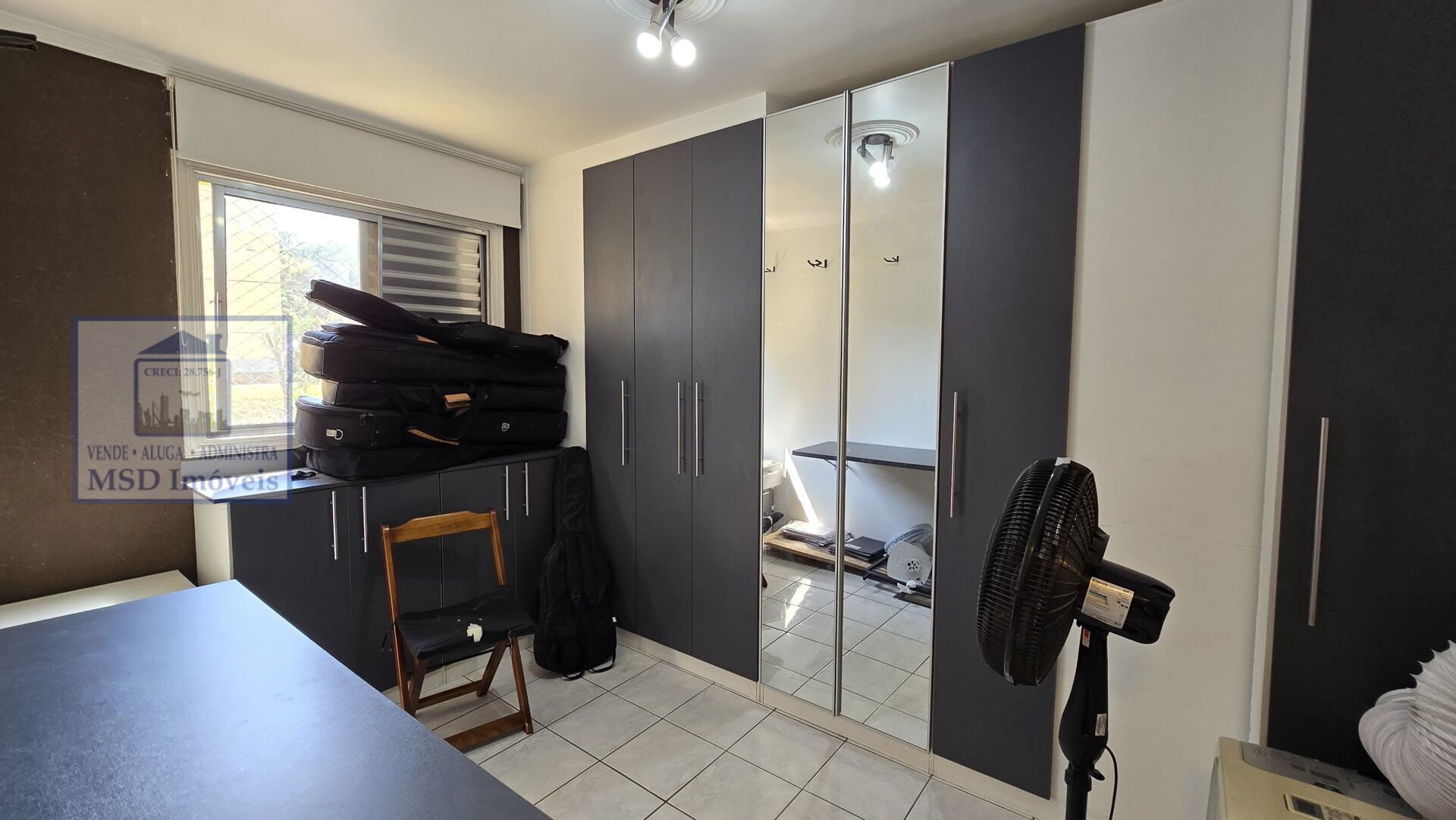 Apartamento à venda com 2 quartos, 60m² - Foto 18