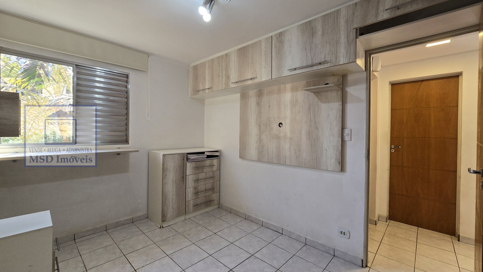 Apartamento à venda com 2 quartos, 60m² - Foto 16