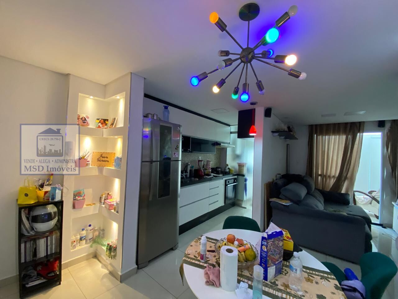 Apartamento à venda com 2 quartos, 55m² - Foto 1