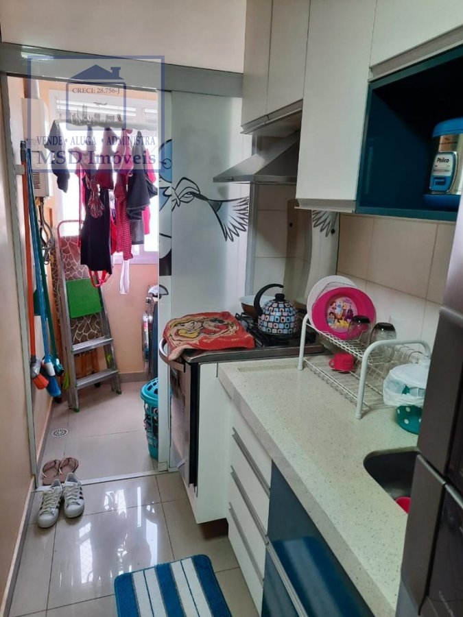 Apartamento à venda com 2 quartos, 59m² - Foto 13