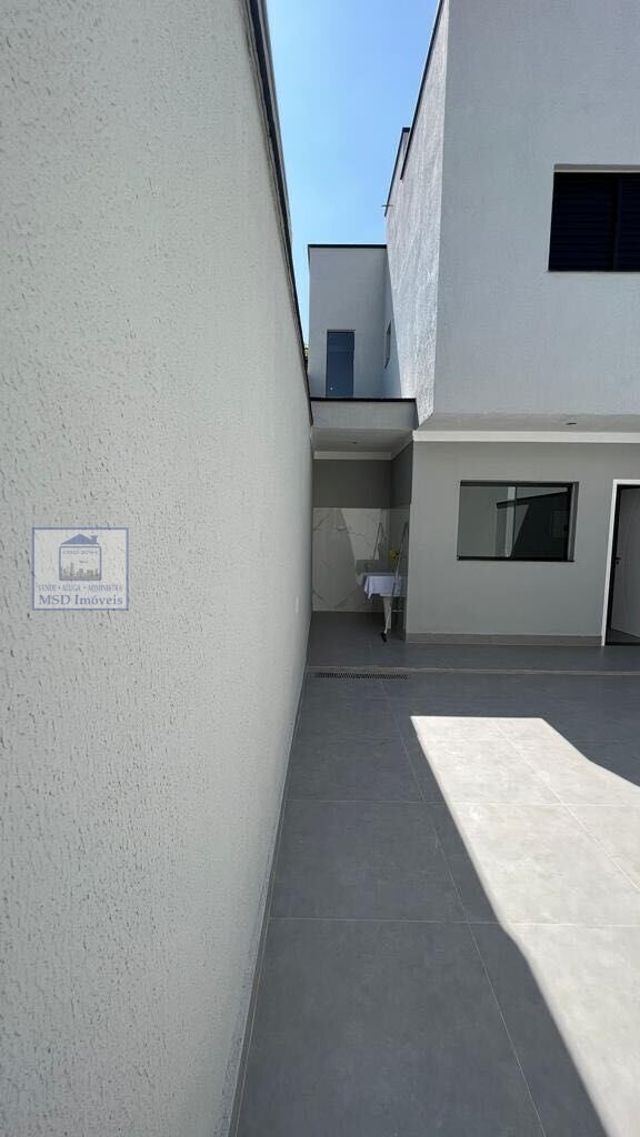 Sobrado à venda com 3 quartos, 121m² - Foto 4