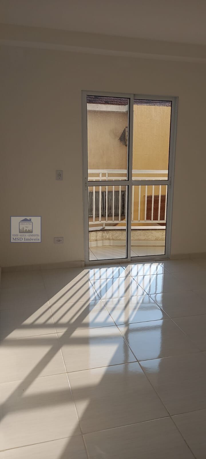 Apartamento à venda com 2 quartos, 60m² - Foto 7