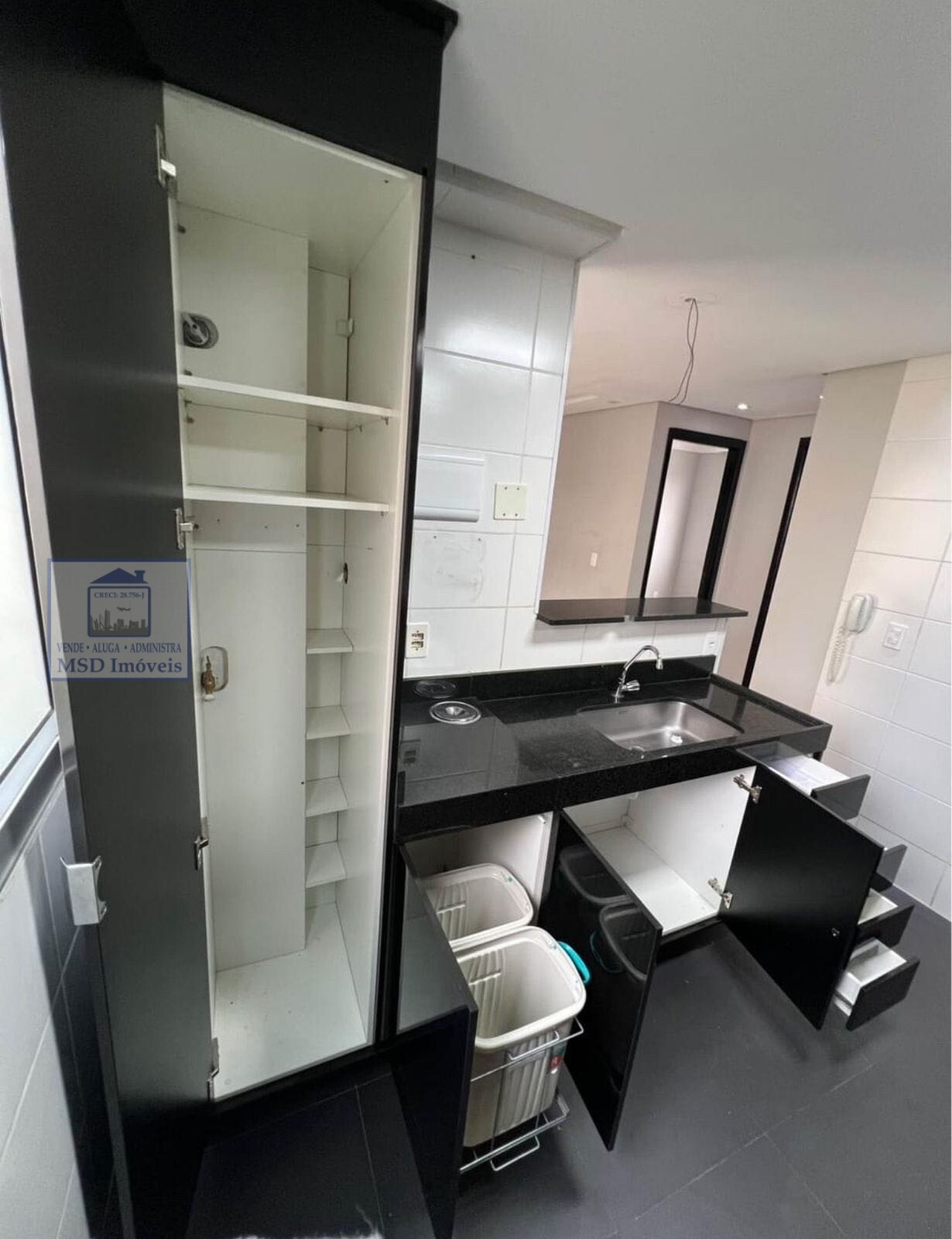 Apartamento à venda com 2 quartos, 42m² - Foto 7