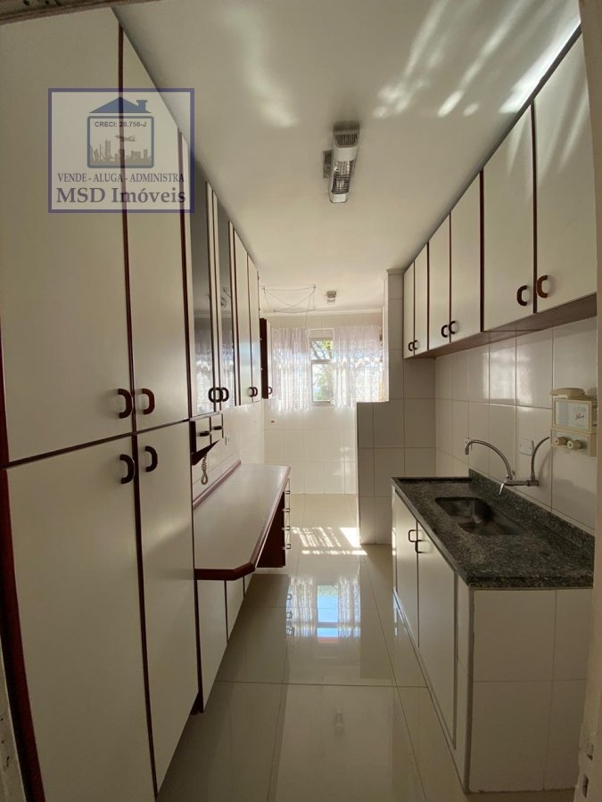 Apartamento à venda com 2 quartos, 60m² - Foto 8