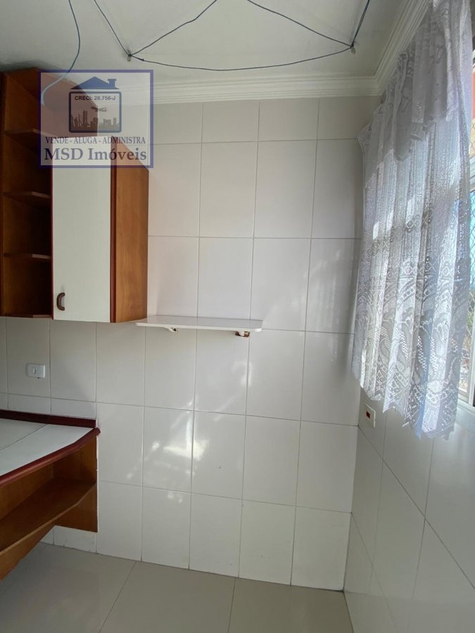 Apartamento à venda com 2 quartos, 60m² - Foto 15