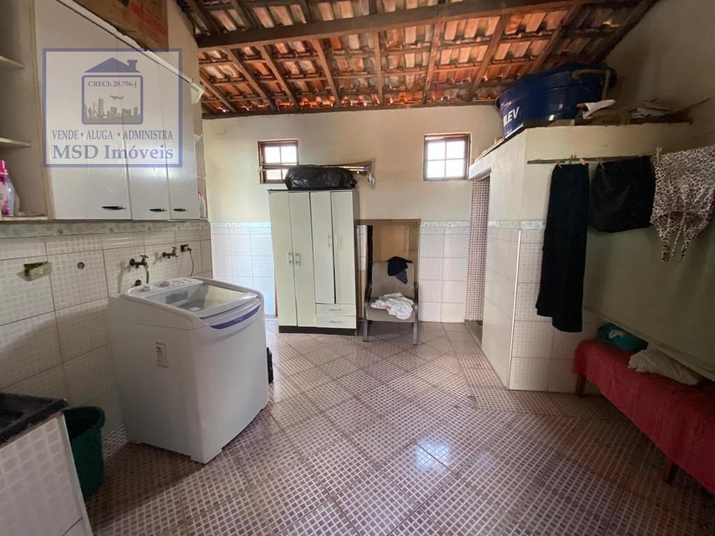 Sobrado à venda com 4 quartos, 200m² - Foto 30