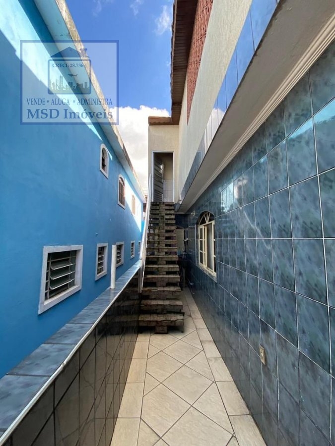 Sobrado à venda com 4 quartos, 200m² - Foto 28