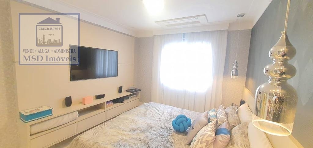 Apartamento à venda com 3 quartos, 202m² - Foto 13