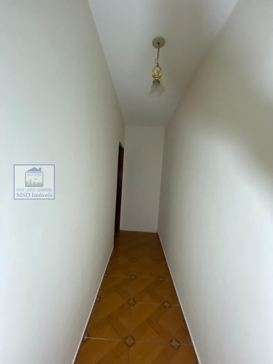 Casa para alugar com 1 quarto, 60m² - Foto 10