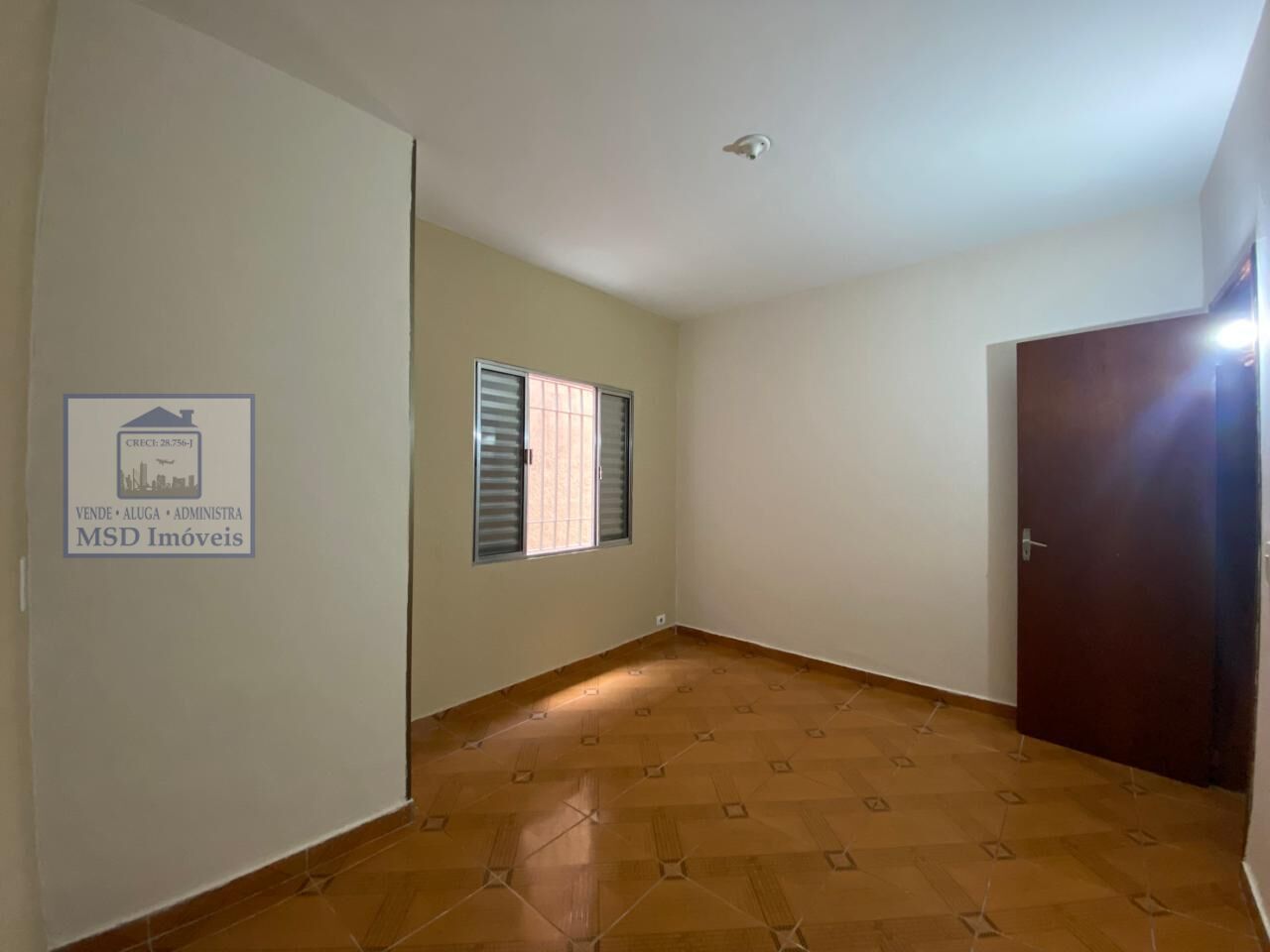 Casa para alugar com 1 quarto, 60m² - Foto 13