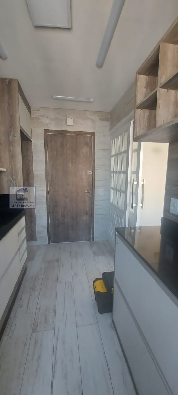 Apartamento à venda com 2 quartos, 43m² - Foto 13