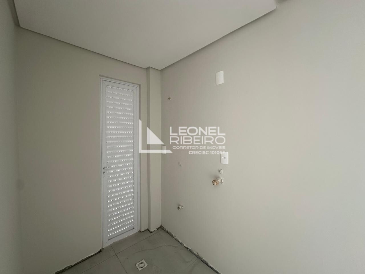 Apartamento com 2 dormitórios à venda, 58,79 m no bairro das Capitais em Timbó-SC. — foto 6