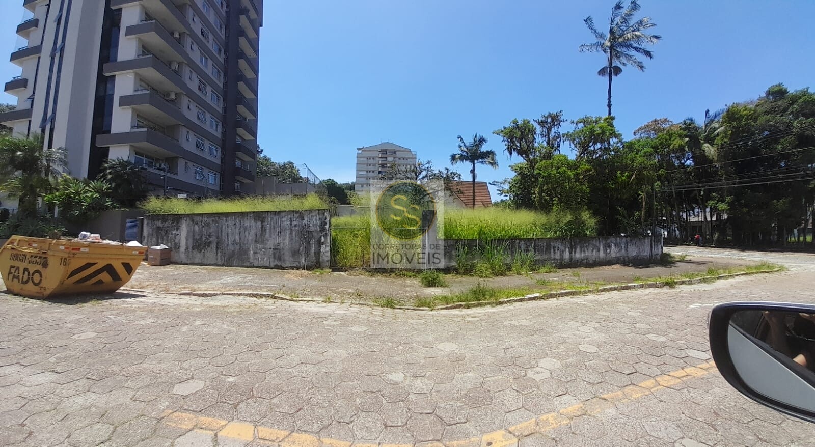 Lote/Terreno de 649m² no bairro Saguaçu, em Joinville | Eu Corretor