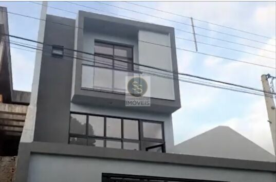 Sobrado de 3 quartos, 206m² no bairro Saguaçu, em Joinville | Eu Corretor