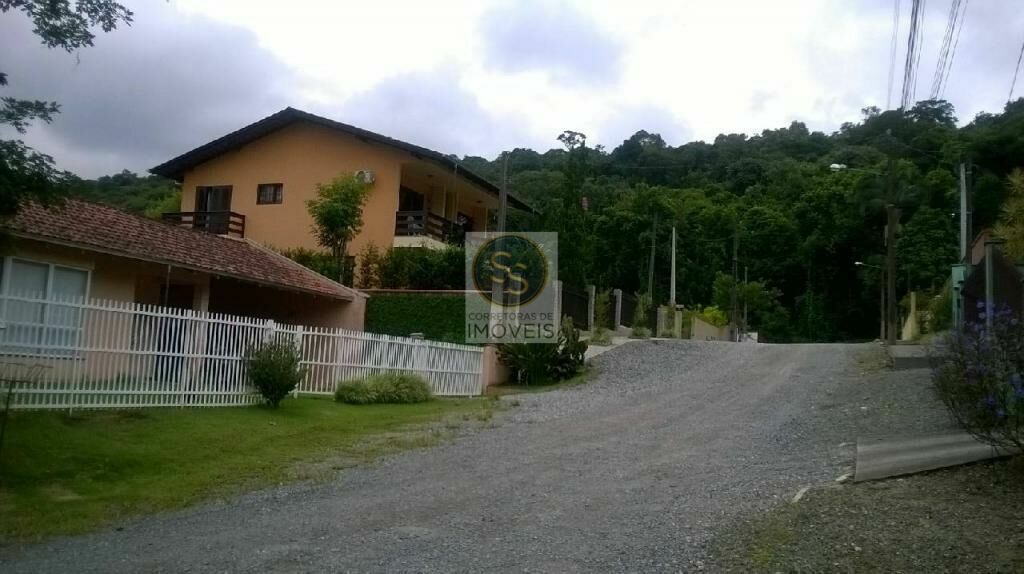 Lote/Terreno de 480m² no bairro Glória, em Joinville | Eu Corretor