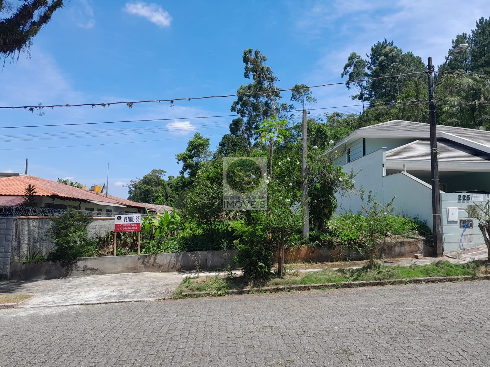 Lote/Terreno de 555m² no bairro Saguaçu, em Joinville | Eu Corretor