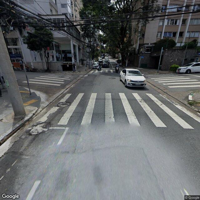 Imagem estática do "Street View" da localização