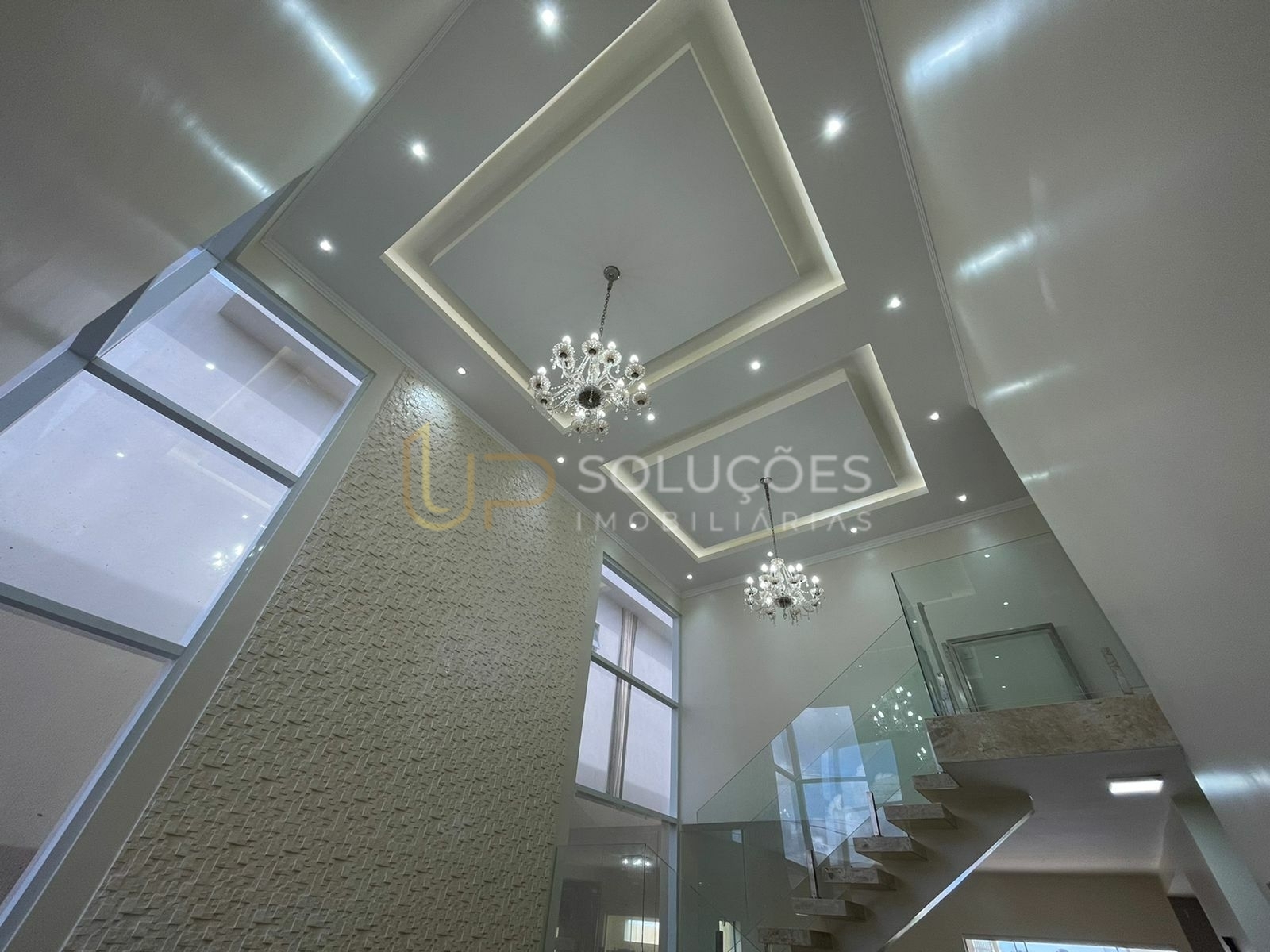 Casa de Condomínio à venda com 4 quartos, 380m² - Foto 7