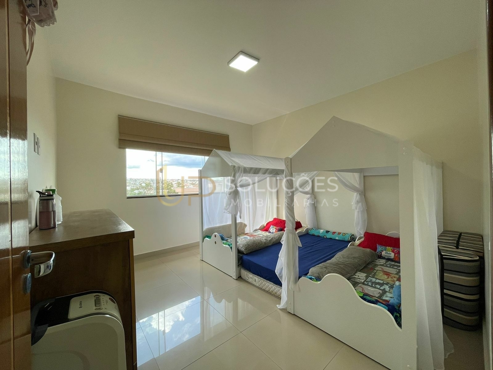 Casa de Condomínio à venda com 4 quartos, 380m² - Foto 26