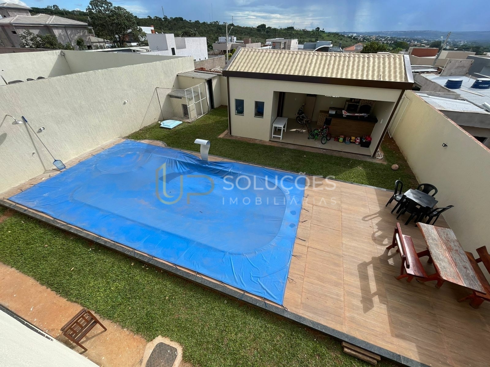 Casa de Condomínio à venda com 4 quartos, 380m² - Foto 31