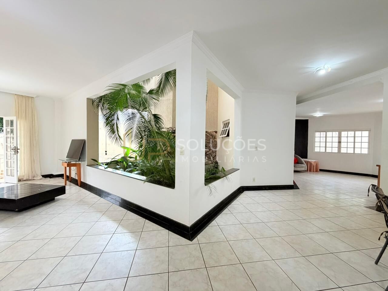 Casa, 5 quartos, 325 m² - Foto 12