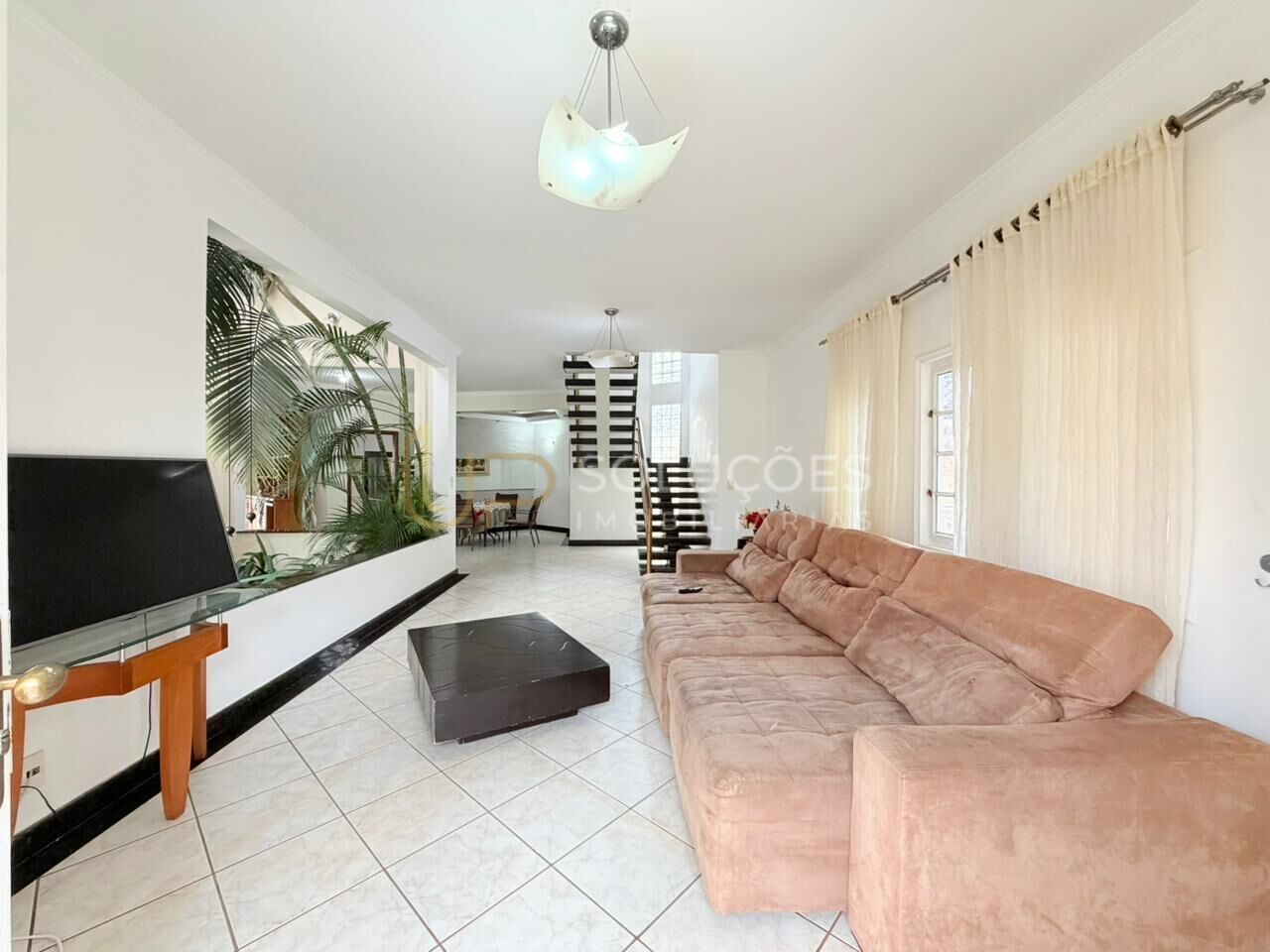 Casa, 5 quartos, 325 m² - Foto 9