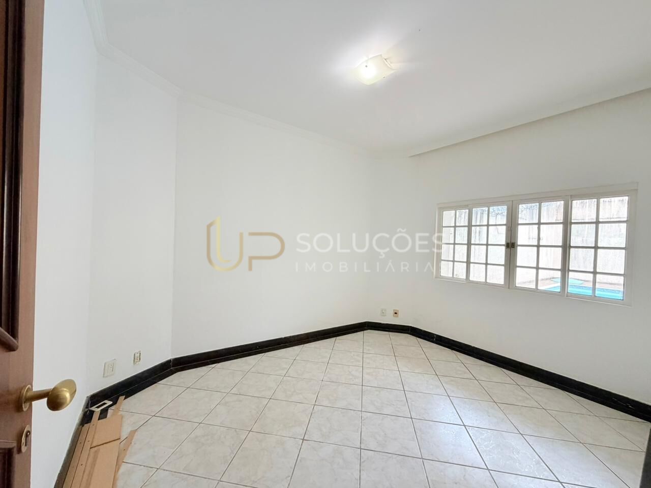 Casa, 5 quartos, 325 m² - Foto 40