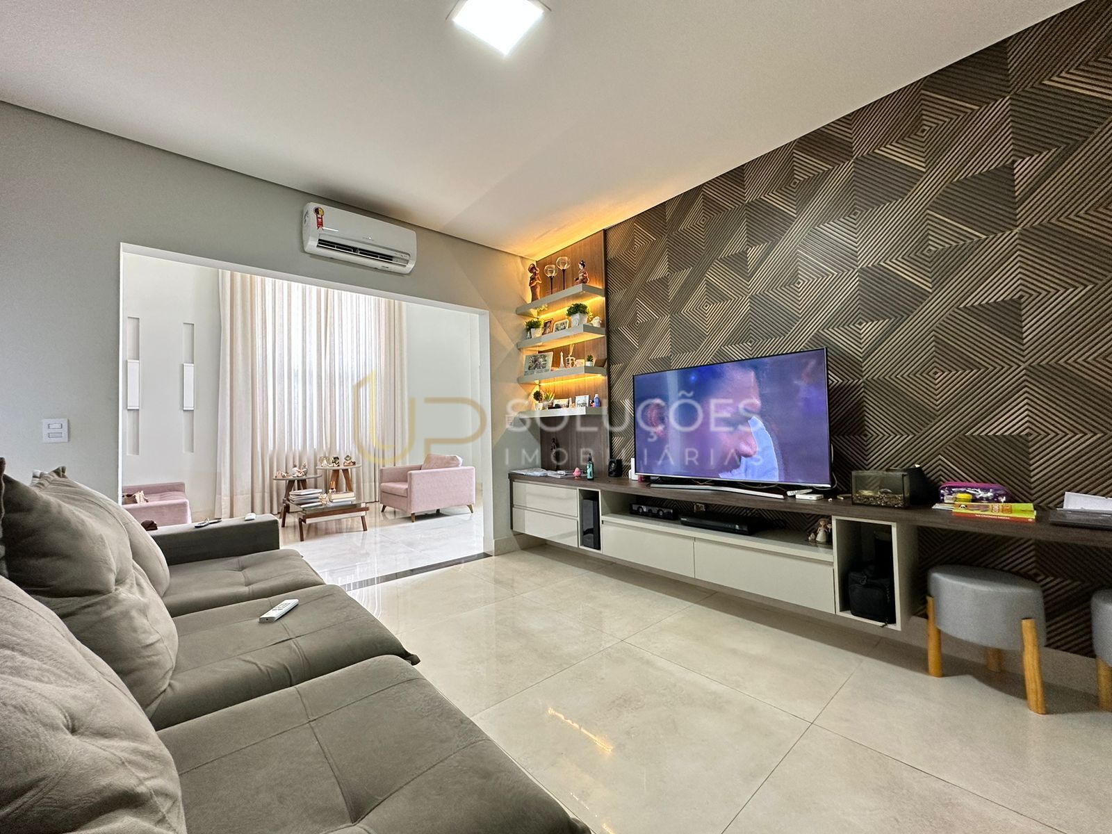 Casa de Condomínio à venda com 4 quartos, 330m² - Foto 11