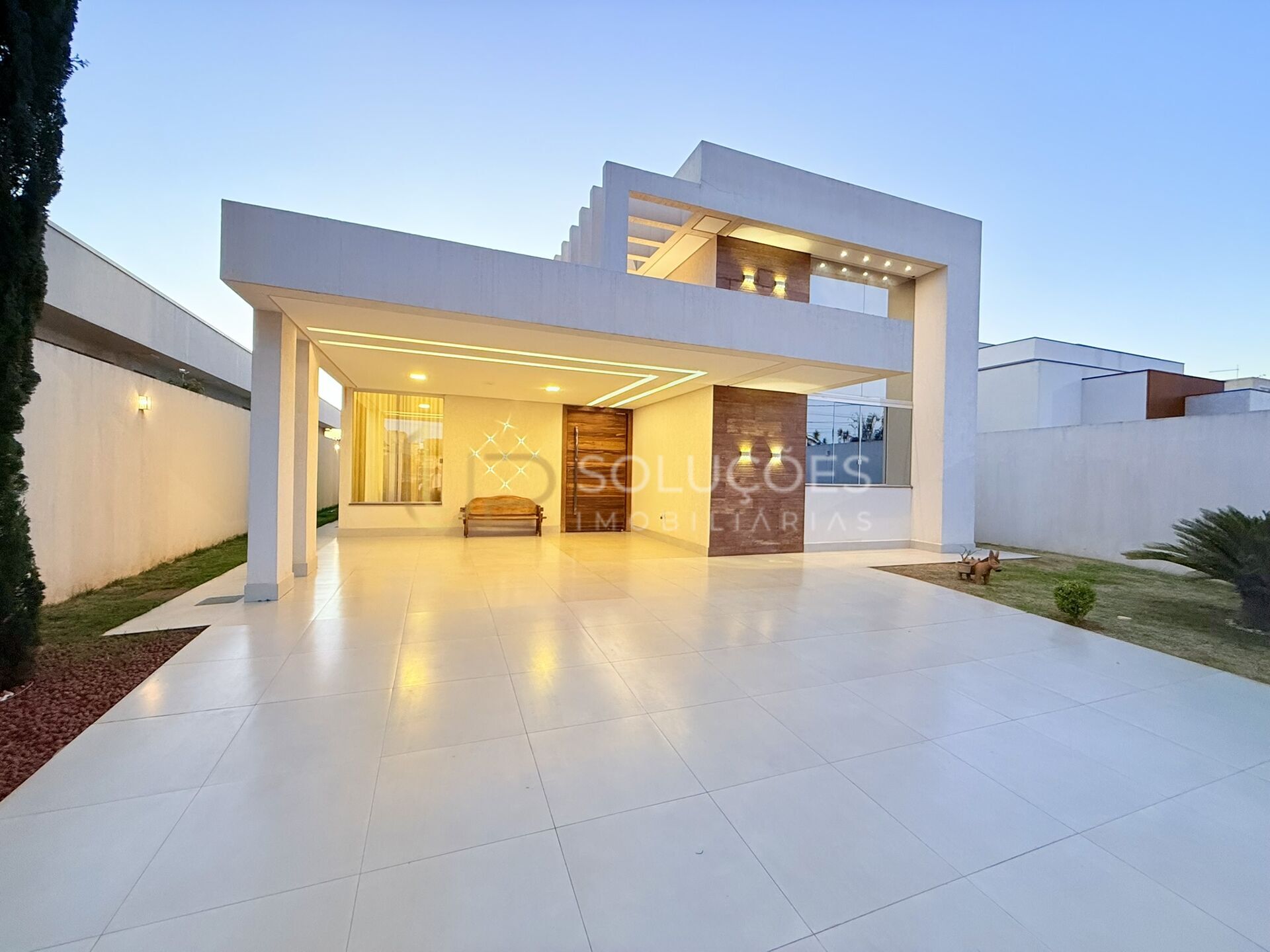 Casa de Condomínio, 4 quartos - Foto 1