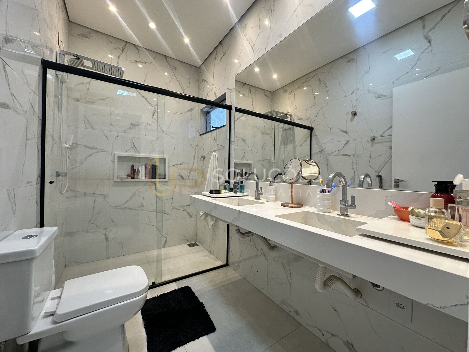 Casa de Condomínio à venda com 4 quartos, 290m² - Foto 21