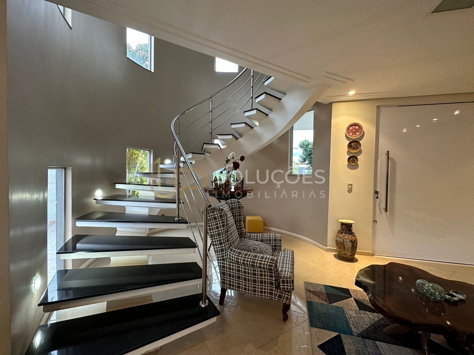 Casa de Condomínio à venda com 4 quartos, 390m² - Foto 42