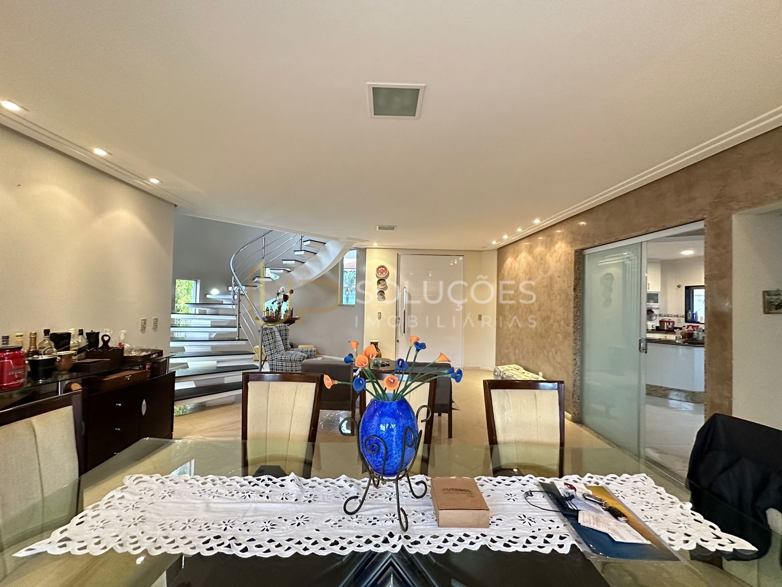 Casa de Condomínio à venda com 4 quartos, 390m² - Foto 27
