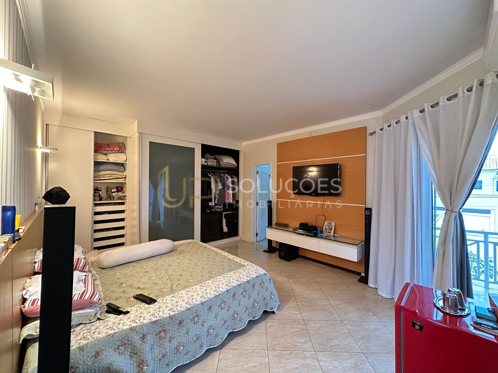 Casa de Condomínio à venda com 4 quartos, 390m² - Foto 56