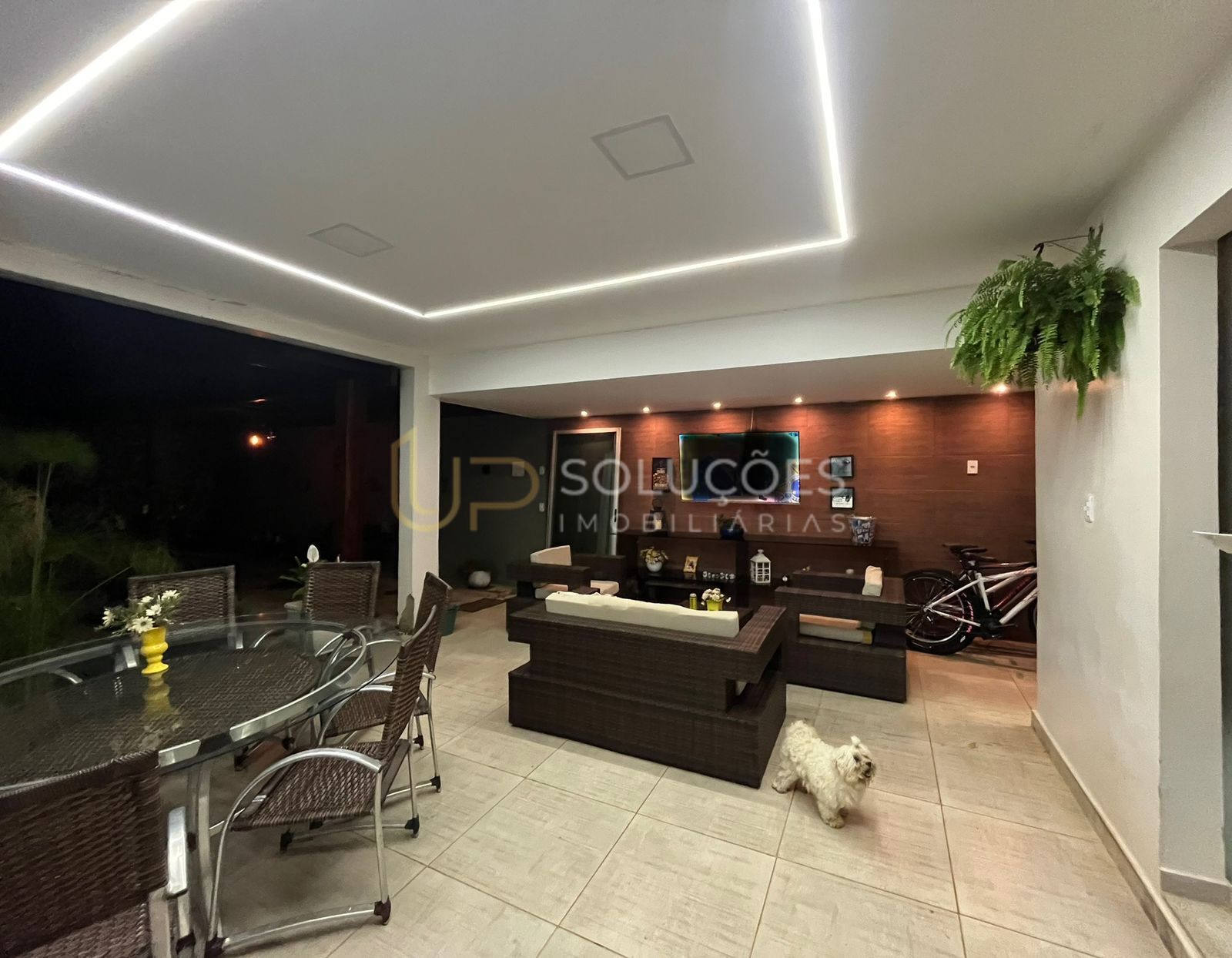 Casa, 4 quartos, 300 m² - Foto 19