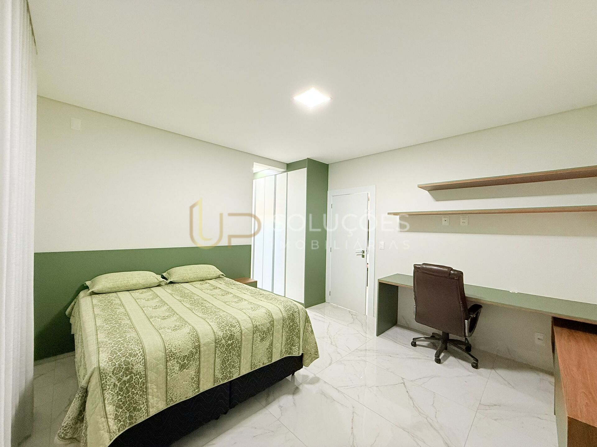Sobrado à venda com 4 quartos, 337m² - Foto 27