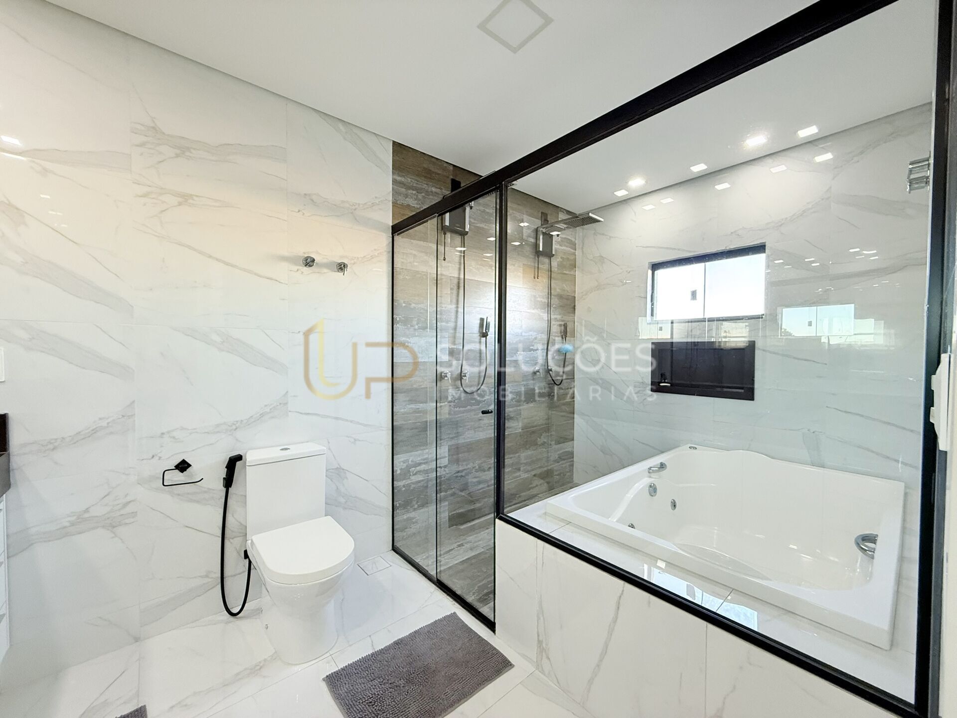 Sobrado à venda com 4 quartos, 337m² - Foto 22
