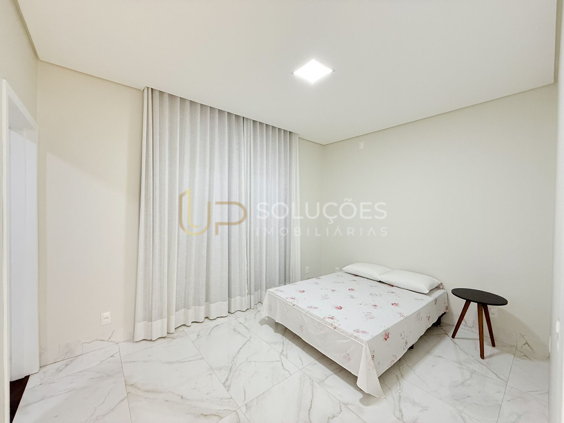 Sobrado à venda com 4 quartos, 337m² - Foto 23