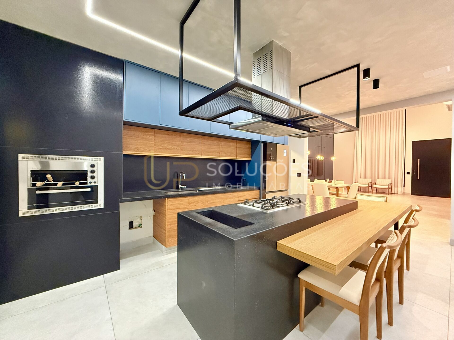Casa de Condomínio à venda com 4 quartos, 250m² - Foto 18