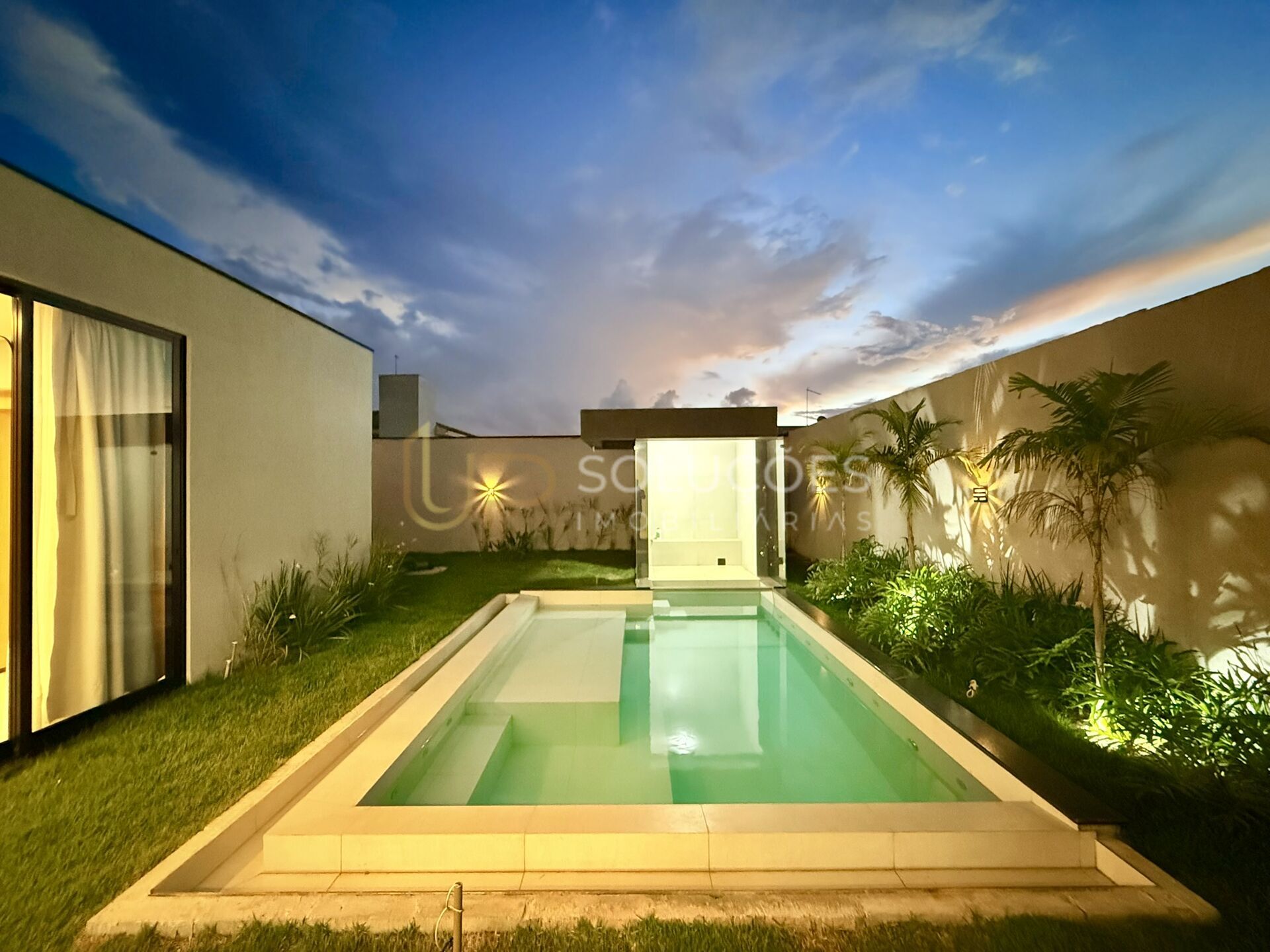 Casa de Condomínio à venda com 4 quartos, 250m² - Foto 42
