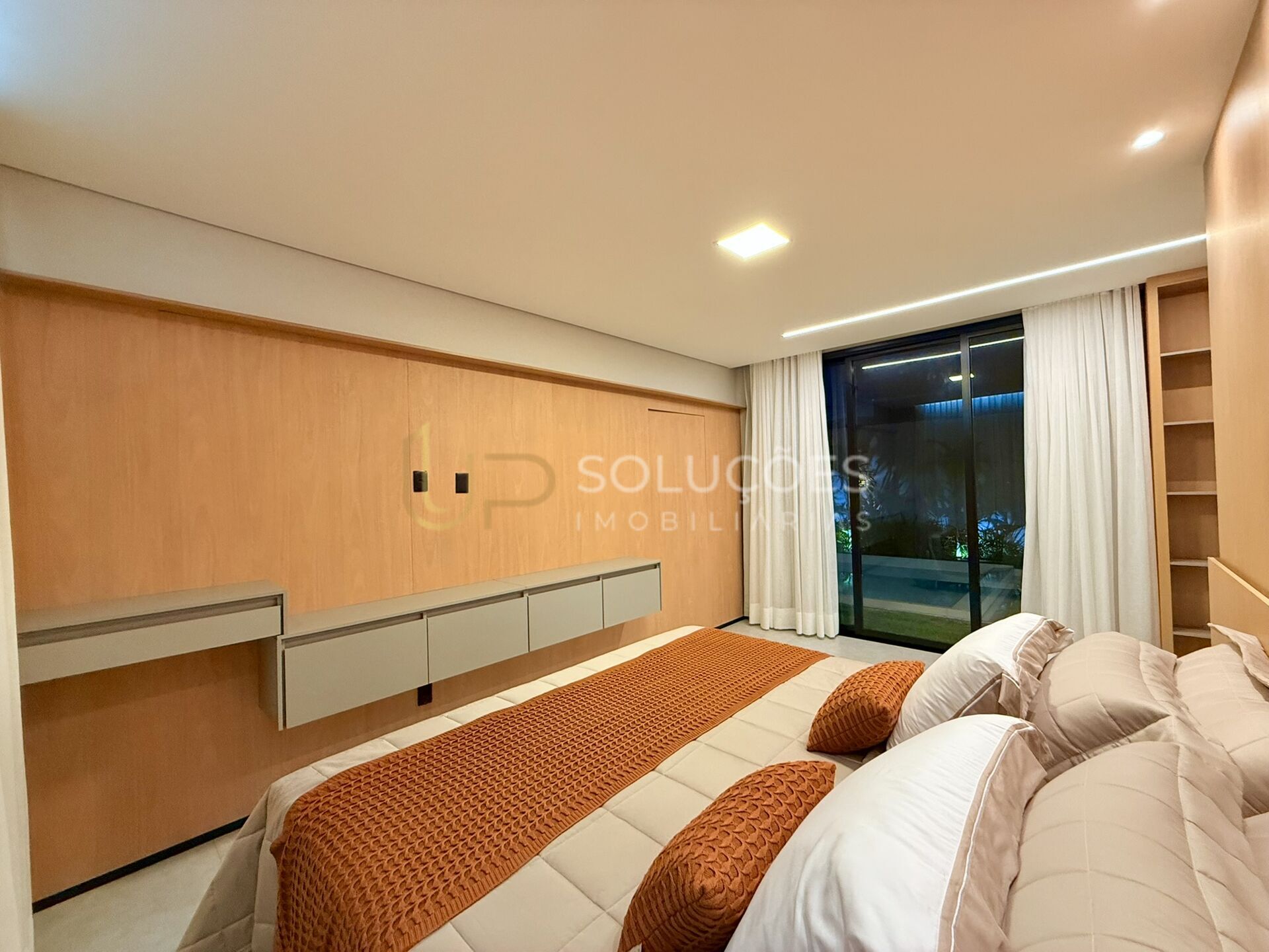 Casa de Condomínio à venda com 4 quartos, 250m² - Foto 20